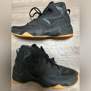 Lebron 13 Black